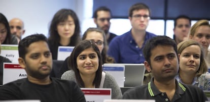 Una clase en la Escuela de Negocios Esade de Barcelona con presencia de alumnos extranjeros.