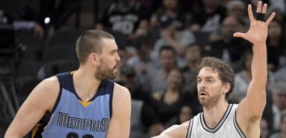 Marc y Pau Gasol, el 4 de abril.