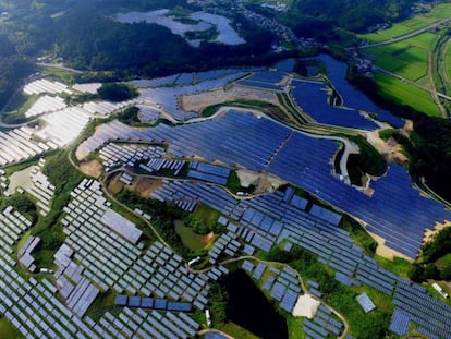 Parque solar de Takahagi, construido por ACS en Japón para el fondo de inversión Maiora.