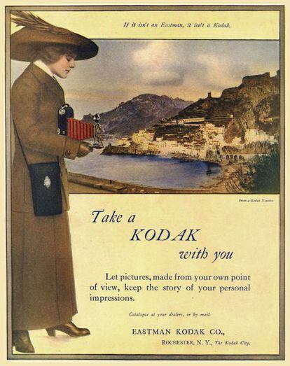 "Llévate Kodak contigo", se puede leer en este anuncio de 1913.