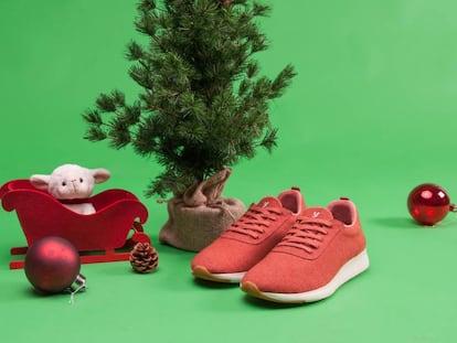 Las zapatillas Yuccs son un regalo perfecto para Navidad.