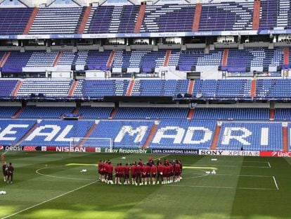 Entrenamiento del Atlético de Madrid en el Bernabéu.