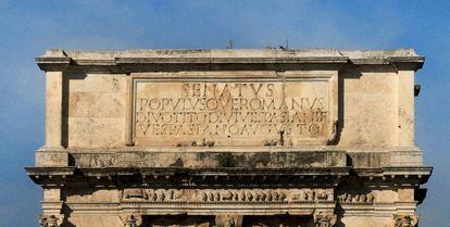 El arco de Tito, en el foro de Roma, construido para celebrar las victorias del emperador en Judea.