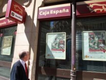 Sucursal de Caja España.