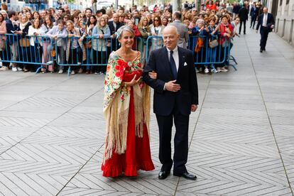 Carla Royo Villanova y el príncipe Kubrat de Bulgaria.