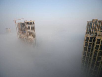 Una densa contaminaci&oacute;n cubre la provincia china de Shandong. 