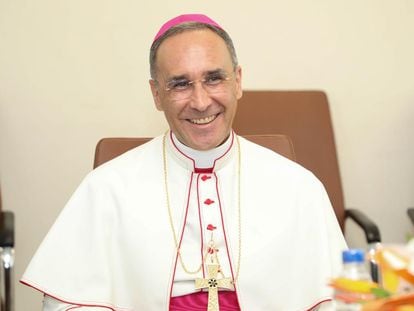 Monseñor Mauricio Rueda, representante del Papa en Costa de Marfil.