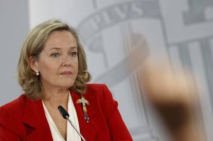 Nadia Calviño, vicepresidenta primera del Gobierno, en la rueda de prensa tras el Consejo de Ministros de este martes.