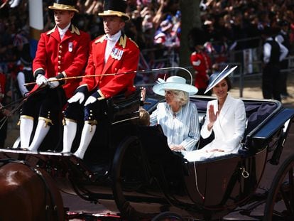 Britain's Catherine, Duchess of Cambridge and Camilla, Duchess of Cornwall ride in a carriage during the Trooping the Colour parade in celebration of Britain's Queen Elizabeth's Platinum Jubilee, in London, Britain June 2, 2022. REUTERS/Henry Nicholls