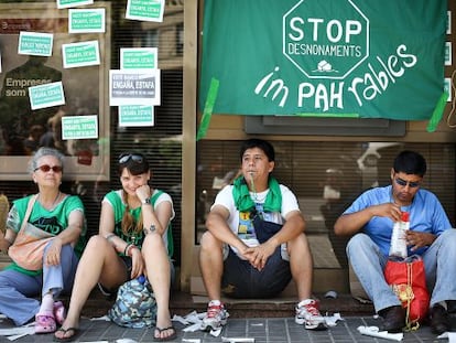 Protesta de la PAH per les hipoteques d'alt risc, en una imatge d'arxiu.