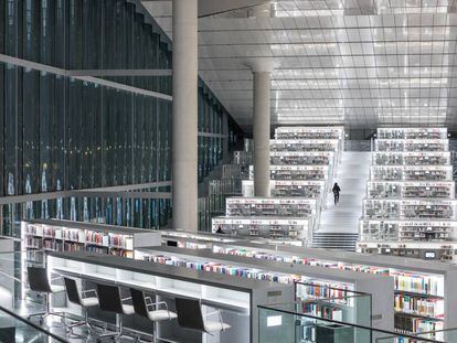 Biblioteca Nacional de Catar, obra de Rem Koolhaas.