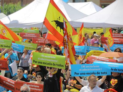 Manifestació pel castellà.