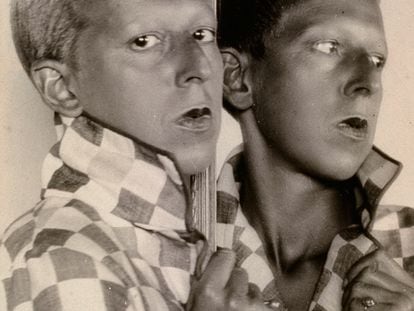 Autorretrato de Claude Cahun, de 1929.