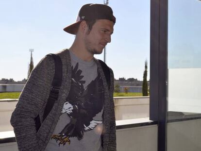 Zozulya en la ciudad deportiva del Rayo la semana pasada,
