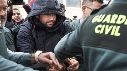 Jorge Ignacio Palma, a su llegada al juzgado de Alzira tras su detención.
