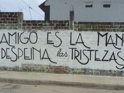 Una de las pintadas de Acci&oacute;n Po&eacute;tica.