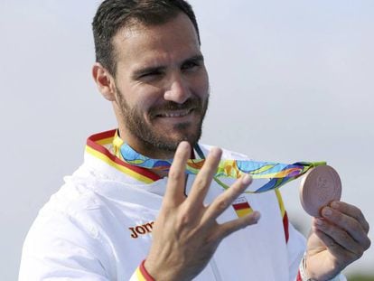 Saúl Craviotto, celebrando su cuarta medalla.