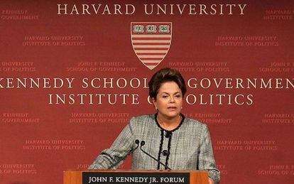 La presidenta de Brasil, Dilma Rouseff, en Harvard. La Universidad de EE UU colabora con la de Sao Paulo