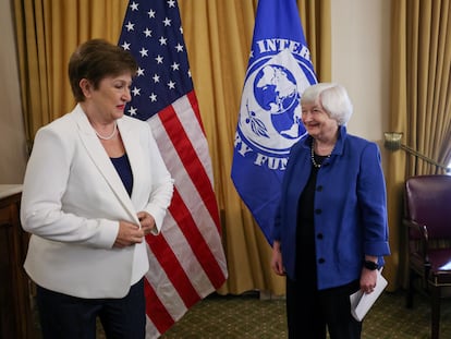 La secretaria del Tesoro de EE UU, Janet Yellen, con la directora gerente del FMI, Kristalina Georgieva, en Washington, este 1 de julio.