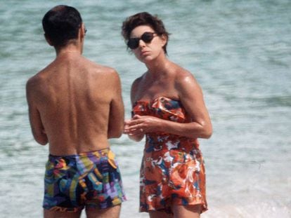 La princesa Margarita, en una playa de Mustique en 1976.