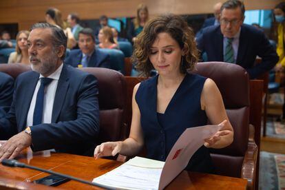 La presidenta de la Comunidad de Madrid, Isabel Díaz Ayuso, durante el pleno del jueves en la Asamblea de Madrid.