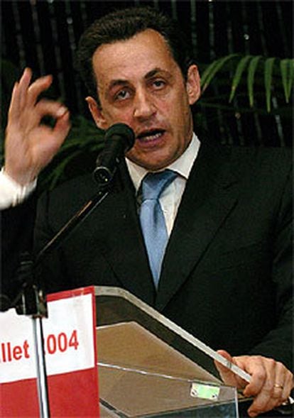 Nicolas Sarkozy, anoche durante el mitín de la UMP en La Baule.