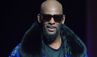 R. Kelly, durante un concierto en 2016. 