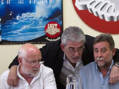 Manuel Ferrer, Jos&eacute; Ginel y el dimitido Francisco Fern&aacute;ndez Sevilla, en una reuni&oacute;n de la direcci&oacute;n de UGT.