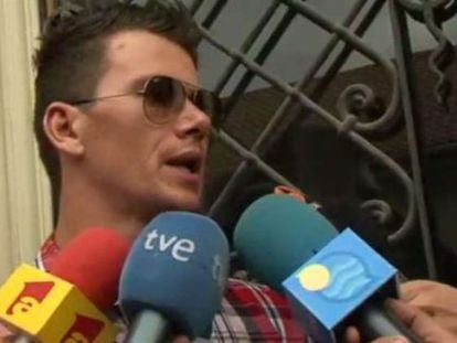Istvan Horvath, el amigo de Sergio Morate, durante una comparecencia a los medios en Ruman&iacute;a. 