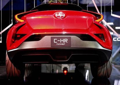 El nuevo CHR tiene sistema híbrido y, según Toyota, será más ligero y eficiente que los actuales. EL nuevo modelo compartiría componentes clave con el nuevo Prius que saldrá a la venta en diciembre