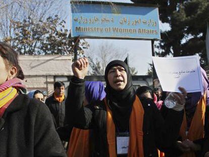 Protesta en Kabul para exigir derechos para las mujeres el 13 de febrero.