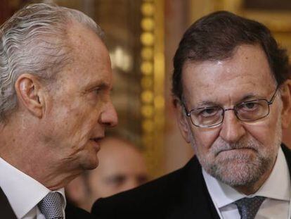 Pedro Moren&eacute;s, ministro de Defensa, con Mariano Rajoy