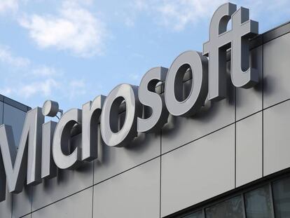 Microsoft, en máximos tras anunciar una recompra gigante de acciones por 40.000 millones