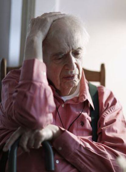 El crítico literario Harold Bloom en su casa de New Haven.