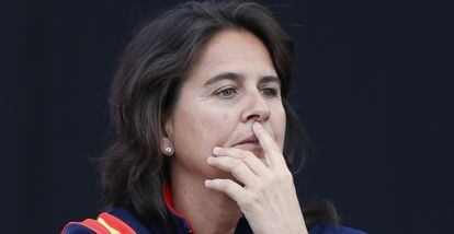 La capitana del equipo español, Conchita Martínez.