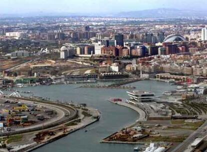 Una vista aérea del Puerto de Valencia.