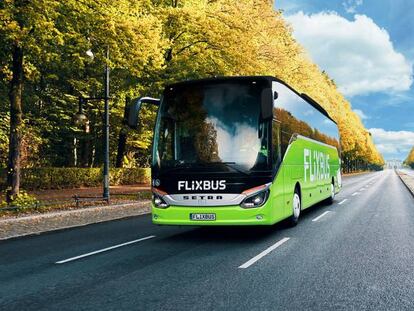 Uno de los autobuses de FlixBus.