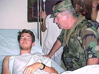 Matthew Scott, en el hospital de Santa Marta donde fue trasladado por el ejército colombiano.
