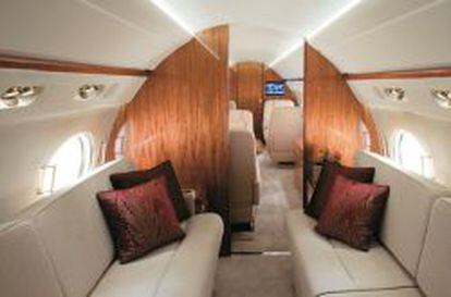 Interior de un jet privado.