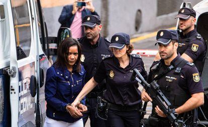 Ana Julia Quezada, a su llegada a la Audiencia Provincial de Almería durante el juicio.