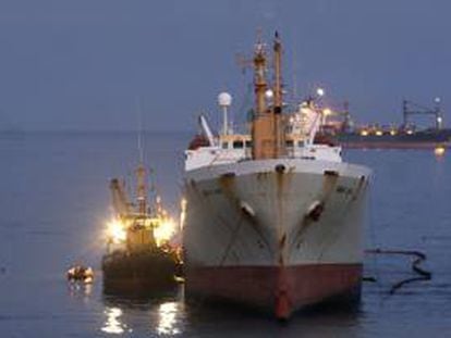 Actualmente, sólo los buques de pasajeros y los grandes buques mercantes están obligados a llevar números únicos e intransferibles de la Organización Marítima Internacional (OMI). EFE/Archivo