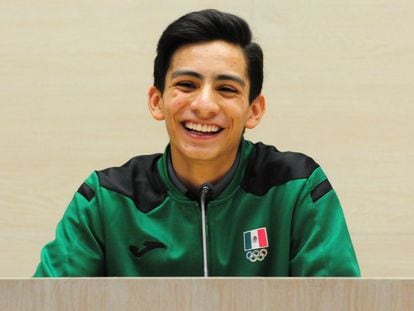 El patinador mexicano Donovan Carrillo, durante la conferencia de prensa.