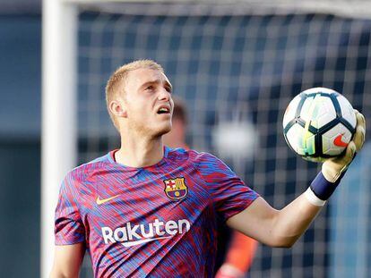 Cillessen, en un calentamiento de este año en Vigo.