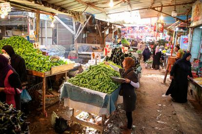 Mercado de alimentos Al-Monira