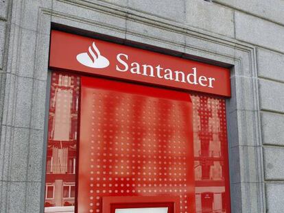 Santander lanza su primera emisión del año en euros, con demanda que casi duplica la oferta