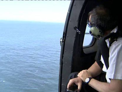 Defensa mueve grandes redes para recuperar la cabina del helicóptero
