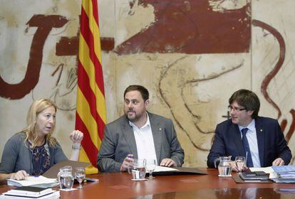 Carles Puigdemont, Oriol Junqueras y Neus Munté.