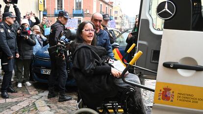 Raquel Díaz, a su llegada el lunes a la Audiencia Provincial de León.