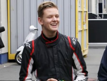 Mick Schumacher, durant la sessió d'entrenaments.