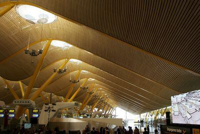 La terminal 4 del aeropuerto de Barajas, obra del Estudio Lamela en colaboración con Richard Rogers.